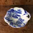 Willow pattern leaf form dish, mid-19th century -0