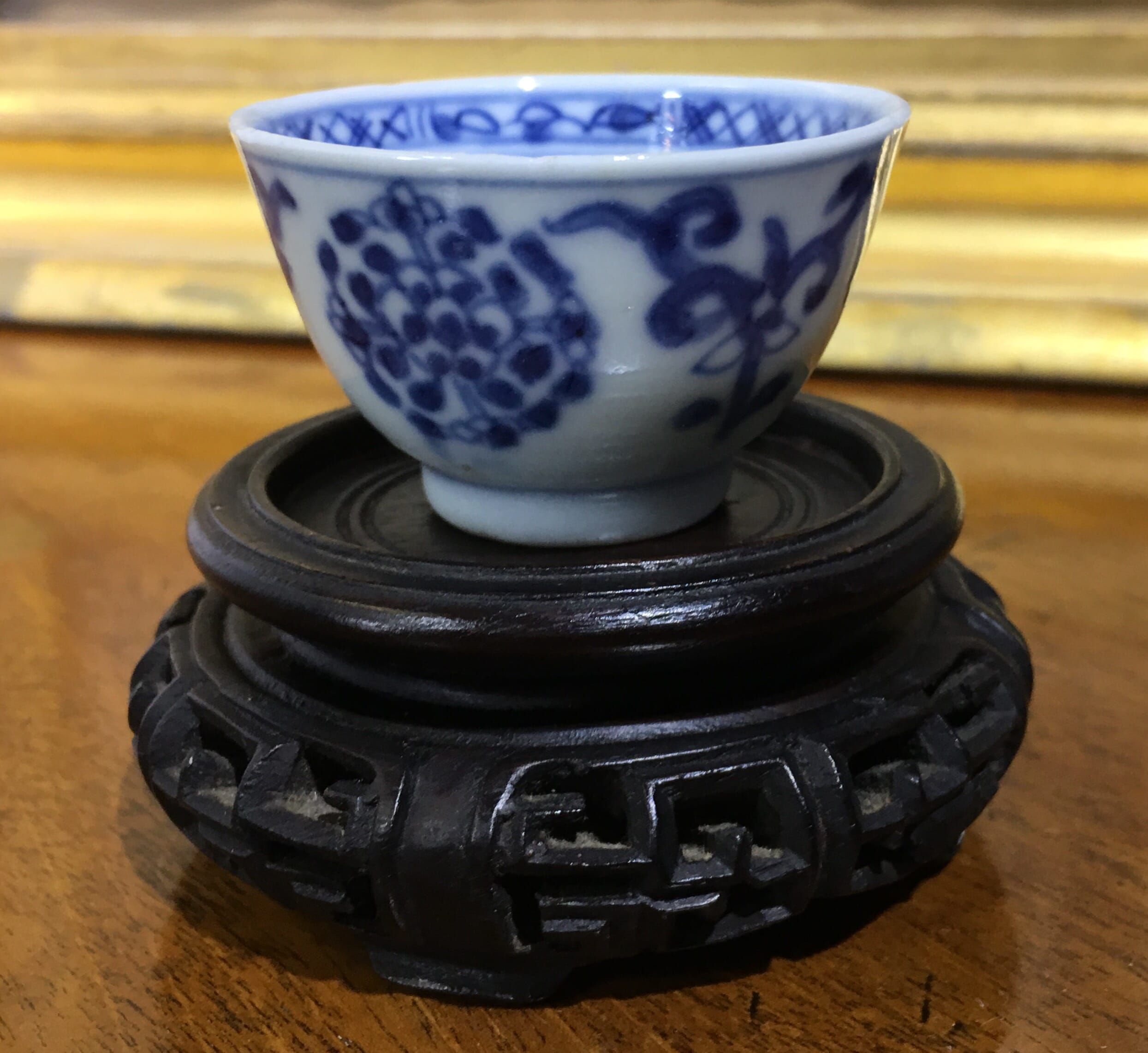 Chinese blue & white wine cup, C. 1720 -0