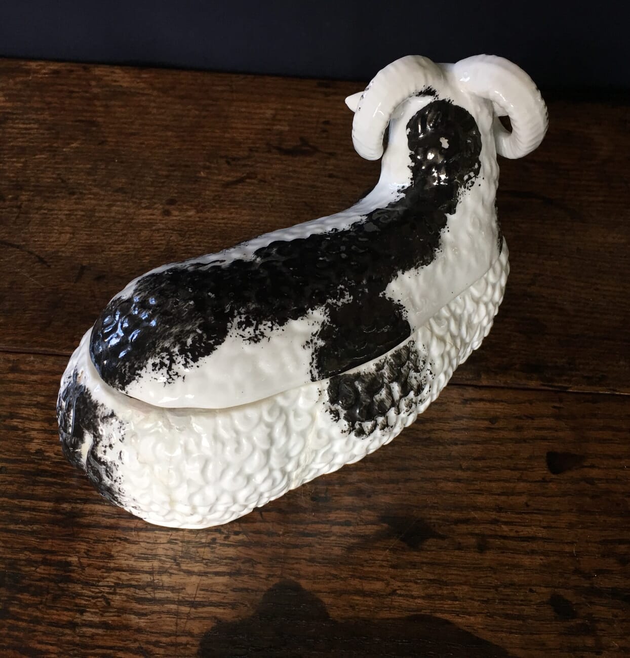 Russian porcelain tureen in shape of a ram, Gardner of Moscow, c.1875-18792