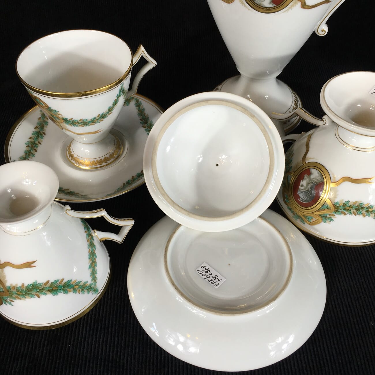 Paris porcelain Second Empire coffee service, C 1875 -19361