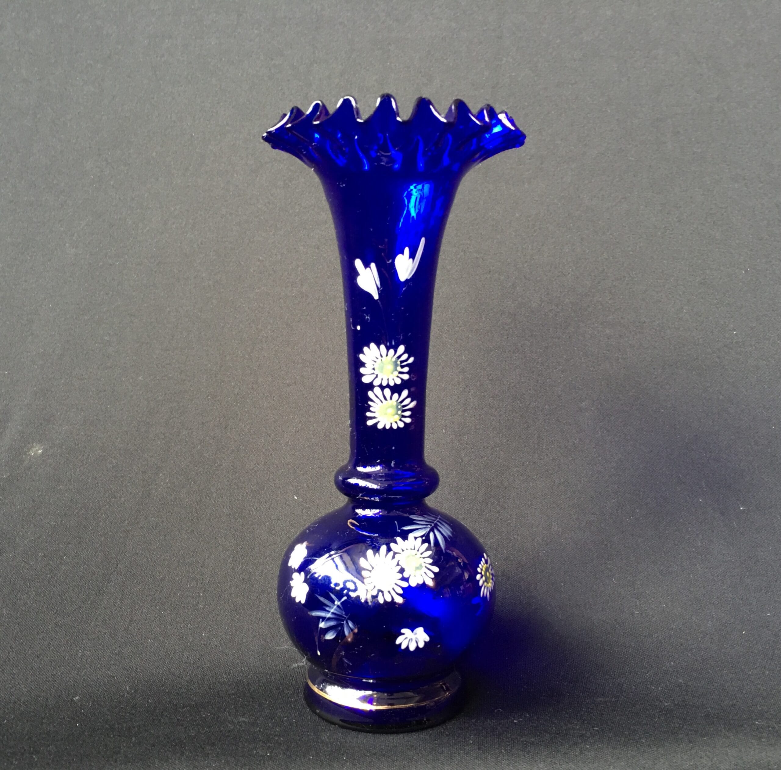 Victorian blue specimen vase, white daisy pattern, c. 1890 -0