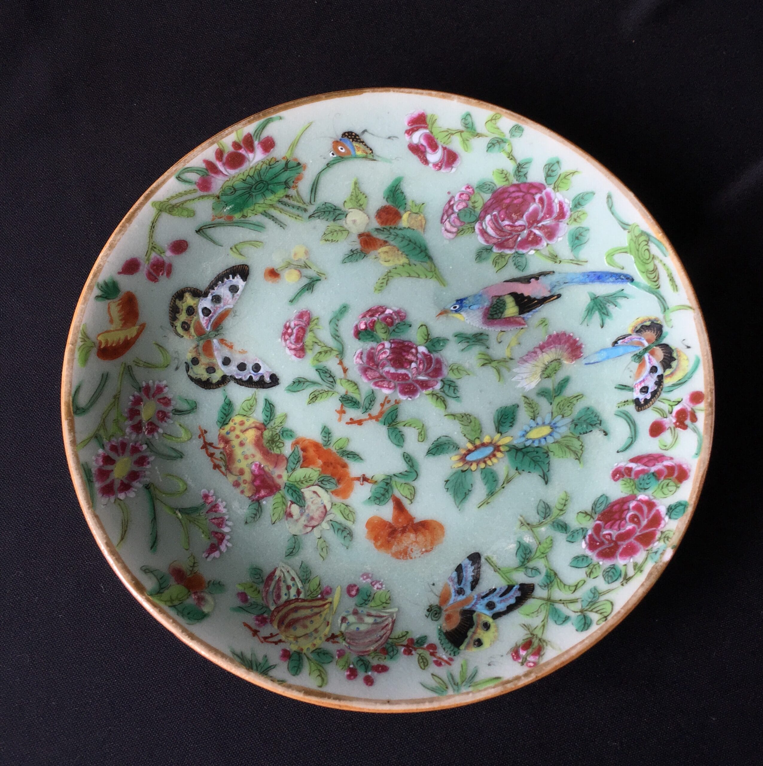 "Rose Medallion" Cantonese/Chinese porcelain plate, flowers & butterflies, c.1860-0