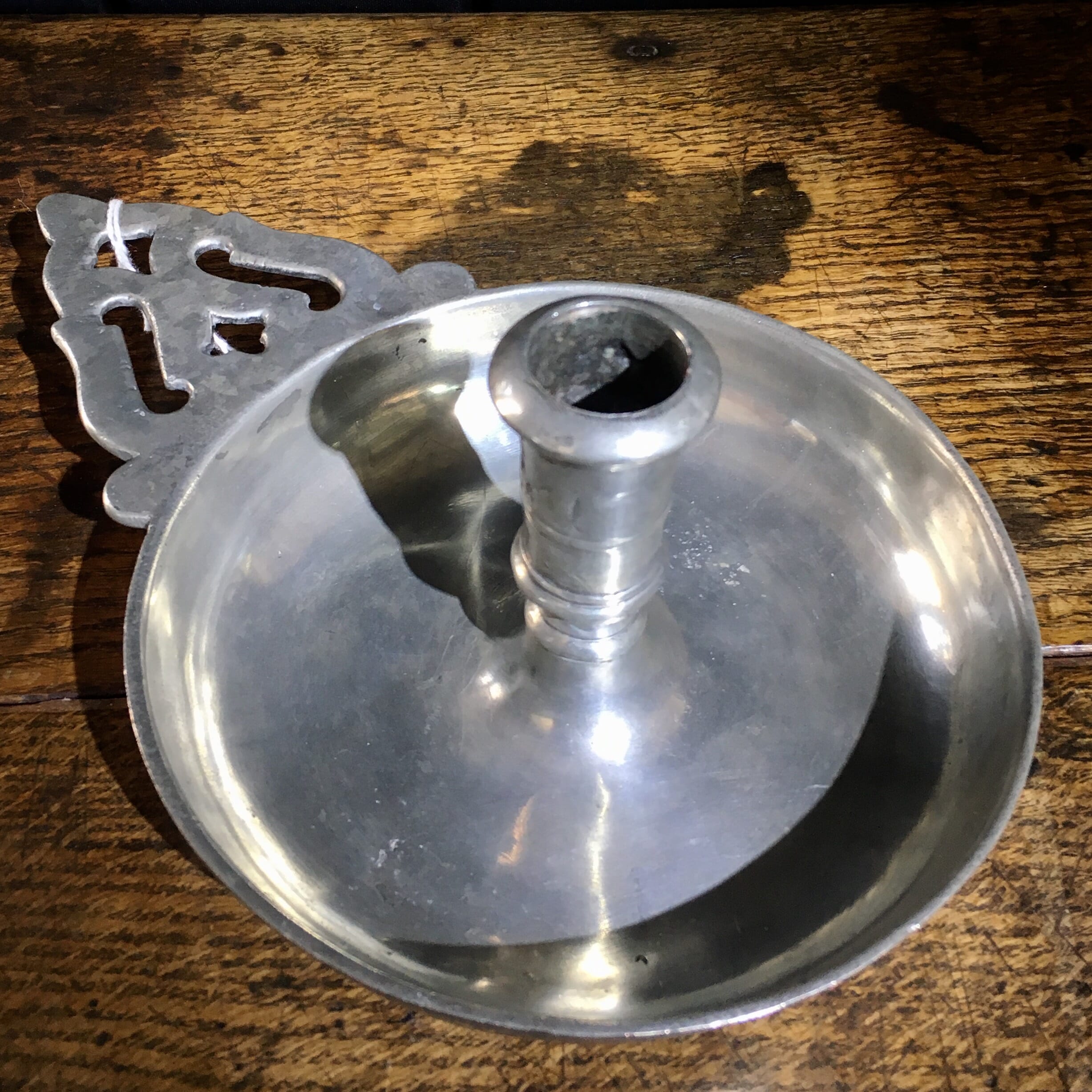 Pewter chamber stick, impressed crown "Etain Fin", 17th century style, 20th C.-0