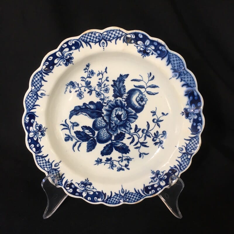 Worcester 'Pinecone' pattern blue & white plate, c.1780 -0