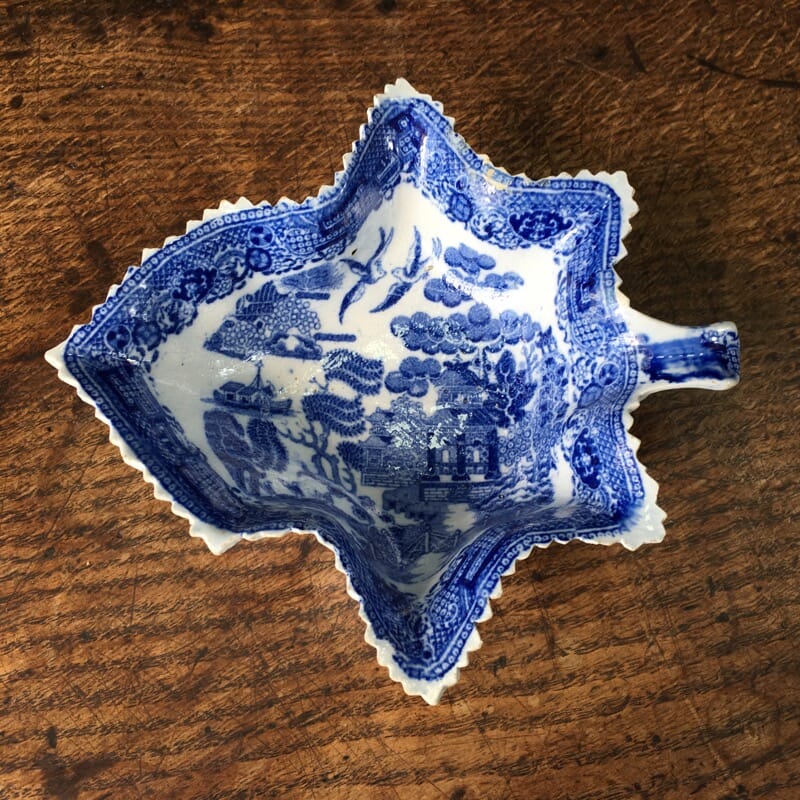 Staffordshire Pottery blue printed Willow Pattern pickle dish, c.1860.-0