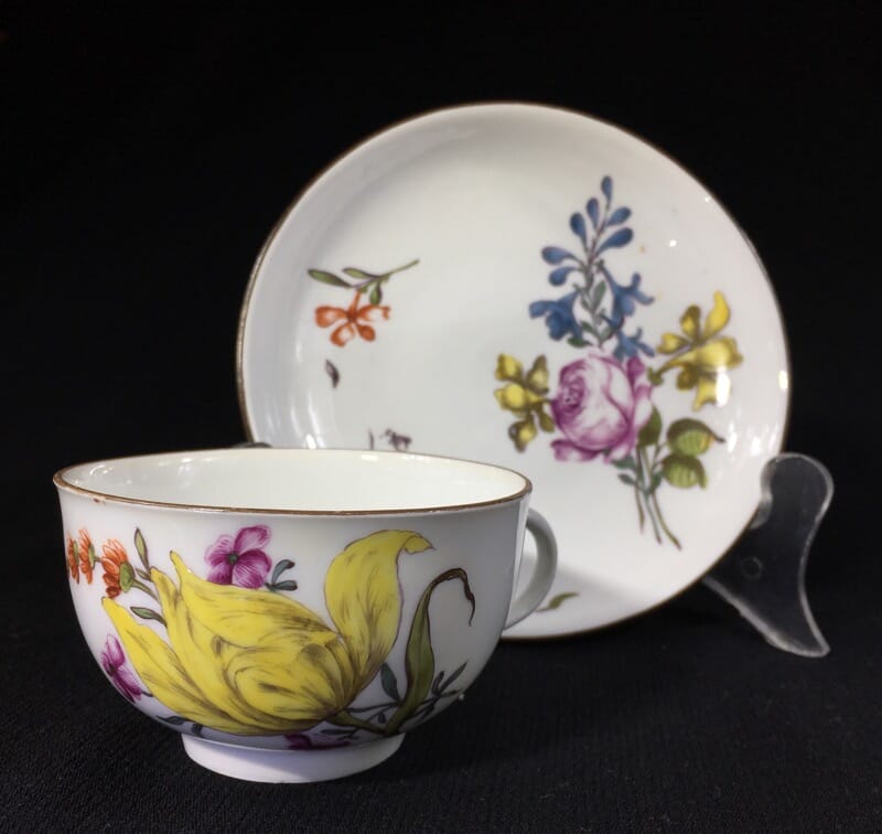 Meissen cup & saucer, deutschblumen flowers, c. 1740-0