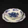 Worcester cress or strawberry dish & stand, pinecone pattern, unusual border c. 1770-0
