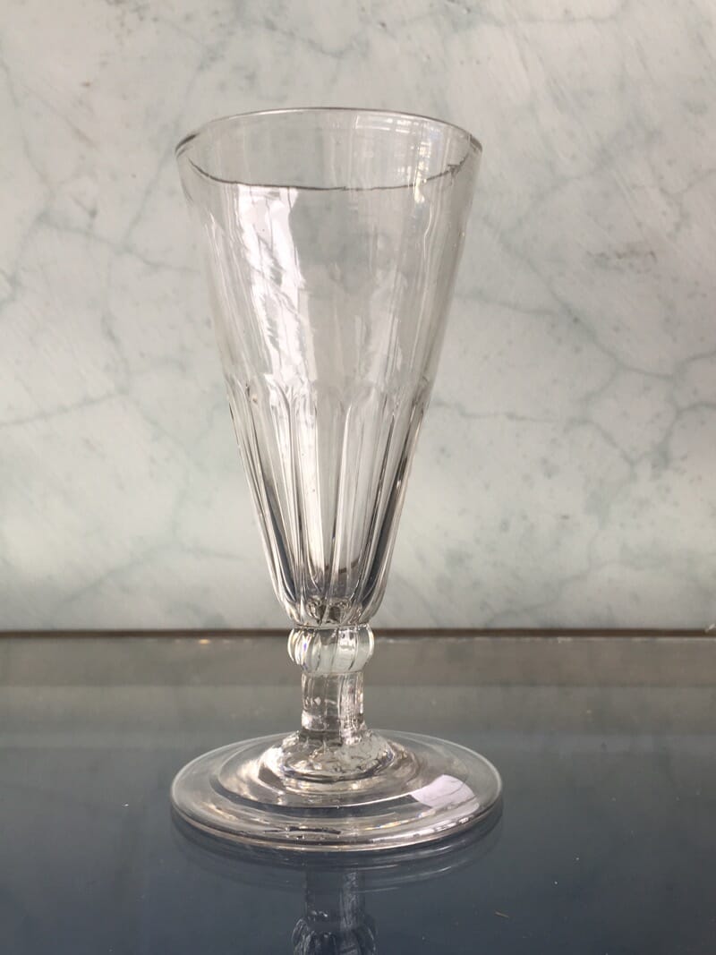 Georgian ale glass, ribbed knop & petal moulded sides, c. 1790-0