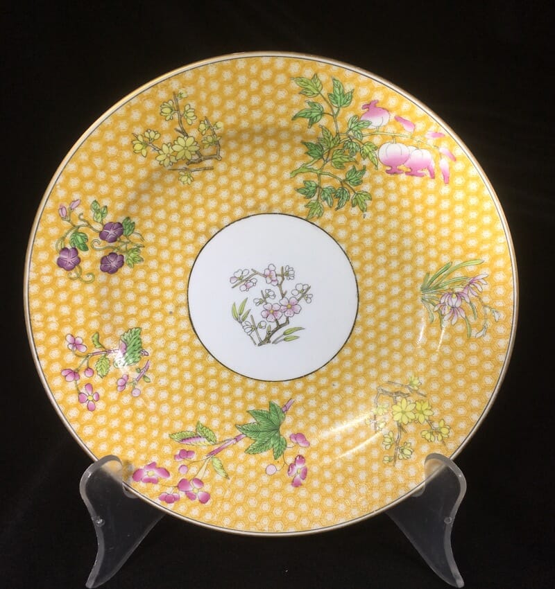 Wedgwood bone china plate, 'honeycomb' & flowers, c.1815 -0