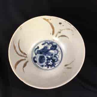 Bin Thuan shipwreck Buddhistic Lion bowl, C. 1600-0