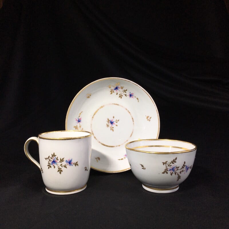 Early Newhall trio, pattern #213, flower sprays, c.1790-0