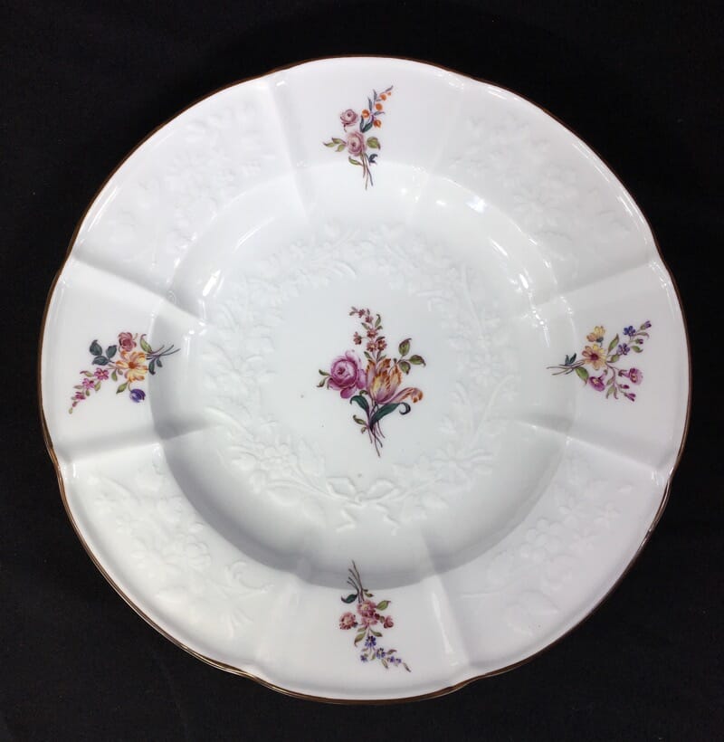 Meissen plate with flower moulding, deutchblumen flowers, 19th century -0