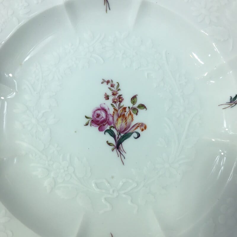 Meissen plate with flower moulding, deutchblumen flowers, 19th century -27607