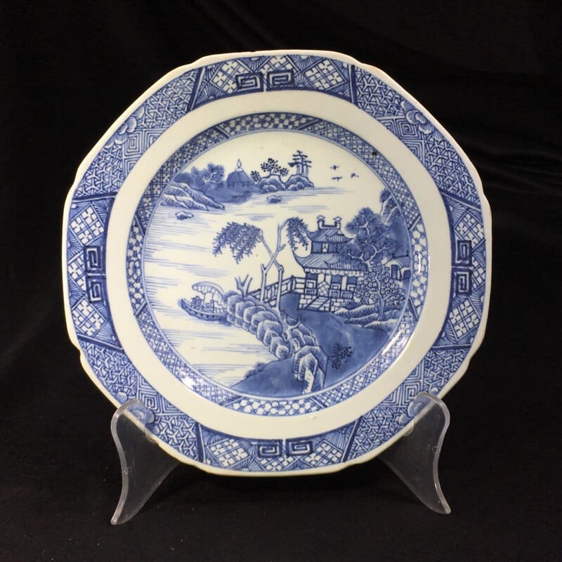 Chinese Export plate, pagoda pattern with elaborate border, c. 1780 -0