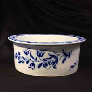 Pearlware potted meat pan, Worcester style flowers, c. 1770 -0