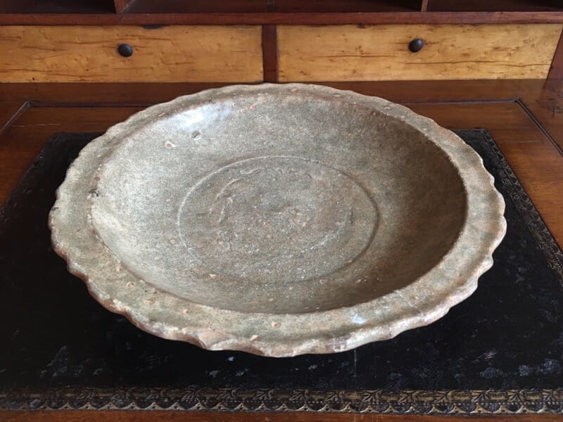 Chinese celadon dish with incised dragon, Yuan dynasty, 13th century-0