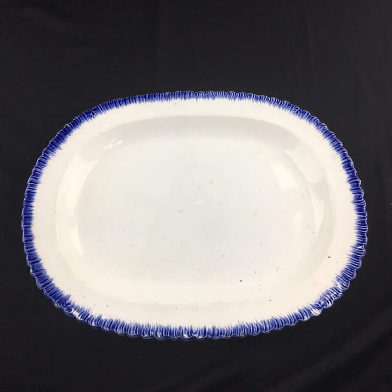 English creamware feather-rimmed oval meatplate, c. 1800-0