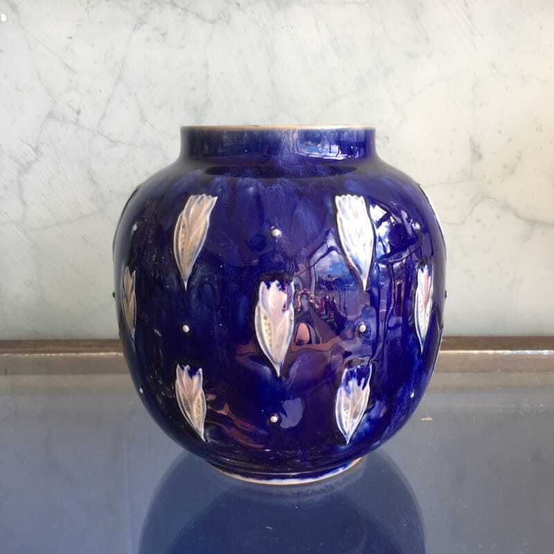Royal Doulton pottery vase, blue glaze & crocus moulding, c. 1925-0