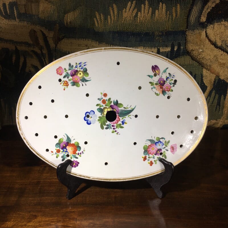 Spode drainer painted with flower sprigs, C. 1810 -0
