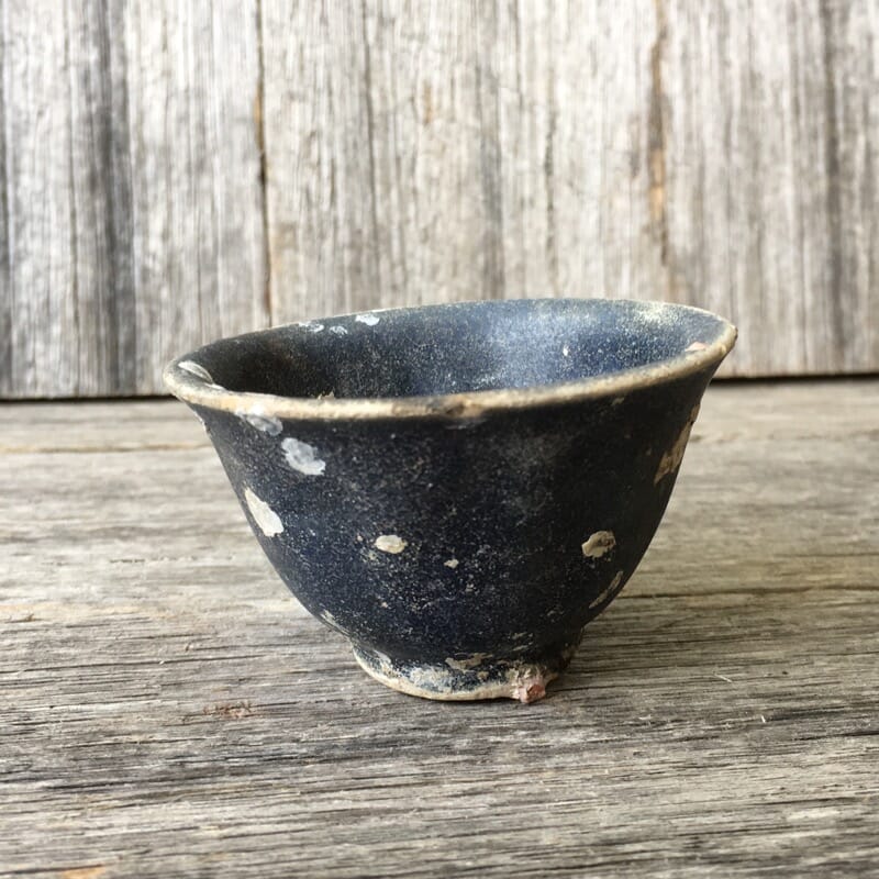 Shipwreck Ceramics: Hoi An wine cup, c. 1480-0