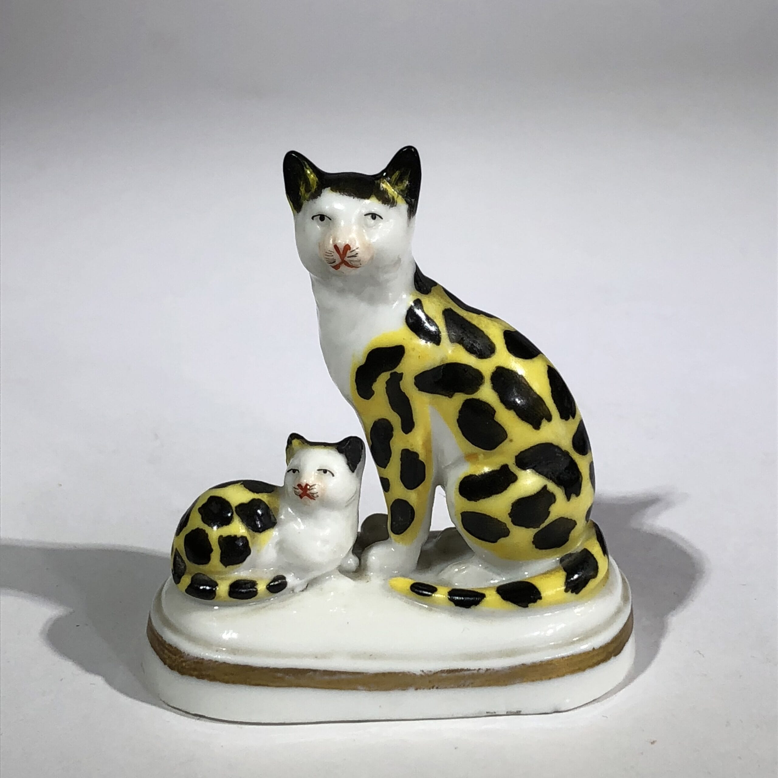 German porcelain tortoiseshell cat & kitten figure, ‘Leopard’, c. 1900 ...