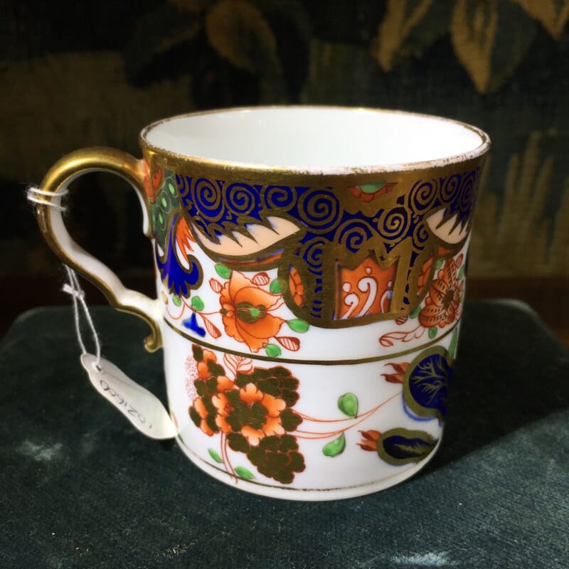Handsome Imari pattern Spode coffee can, C. 1810-0