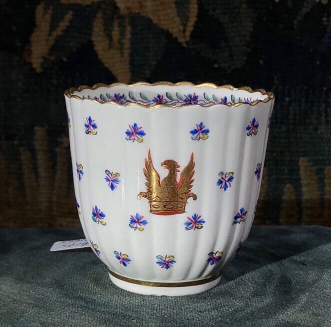 Caughley coffee cup with cornflower sprig & pheonix, Circa 1785. -0