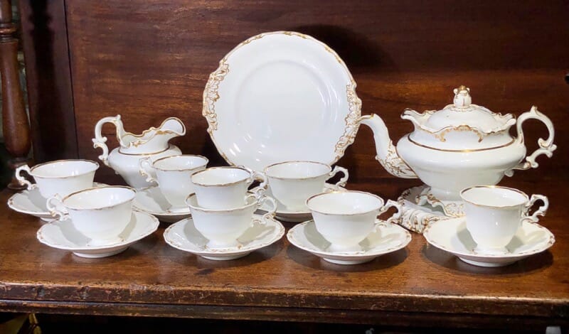 Copeland & Garrett tea service, setting for 6 with simple gilt, c. 1840 -0