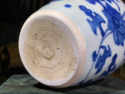 Ming Dynasty vase, scrolling lotus flowers & foliage