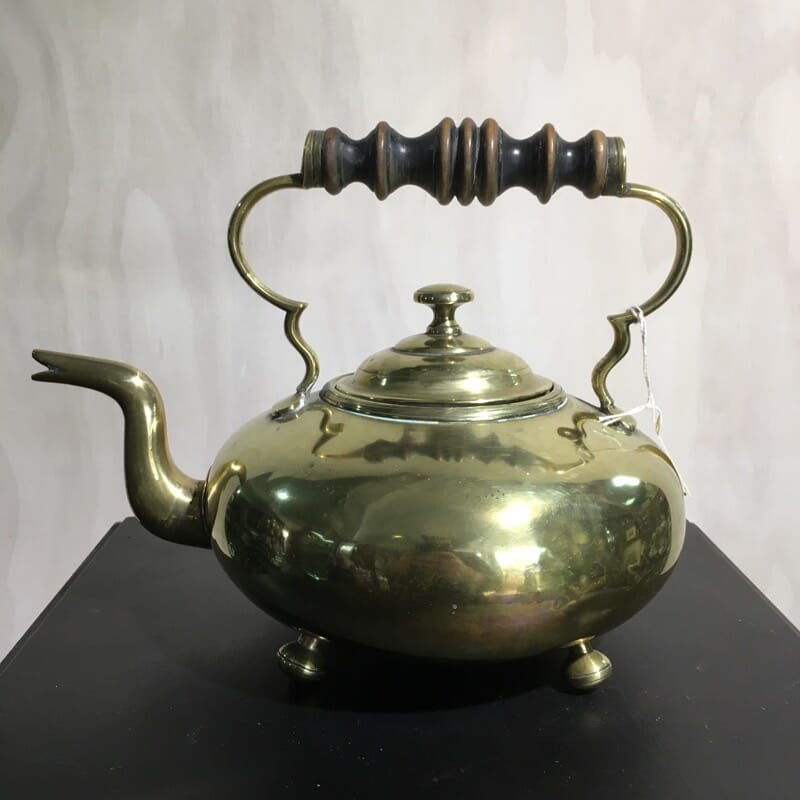 Victorian Brass Teapot in Antique Brass Kitchenalia