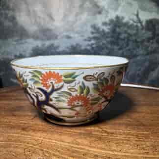 Newhall porcelain slop bowl, Imari pattern c.1820-25.