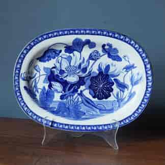 Wedgwood pearlware platter, "Darwin" 'Water Lily' pattern, c.1825