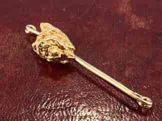 Paul Edouard Dreux 18k Gold stick pin with sculpted face of a terrier, c.1910