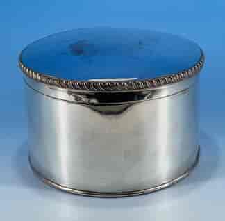 Old Sheffield Plate circular tobacco box, c. 1805