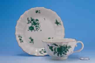 Dr Wall Worcester fluted tea cup and saucer with Camaieu Verte flower sprays, c.1780