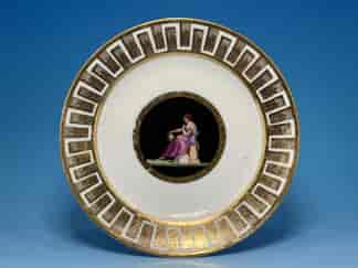Paris porcelain plate, painted in the Neoclassical taste, Nast C 1805
