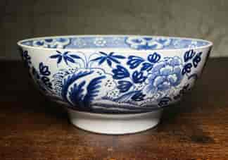 Bow punchbowl with finely painted pieces peony & rock pattern, C. 1755
