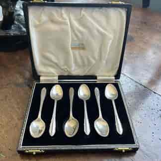Boxed set of sterling silver  6 coffee spoons, 1926