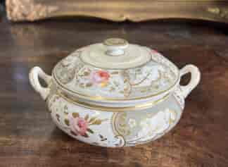 Bloor Derby sucrier, circular form with roses & gilt pattern, c. 1830