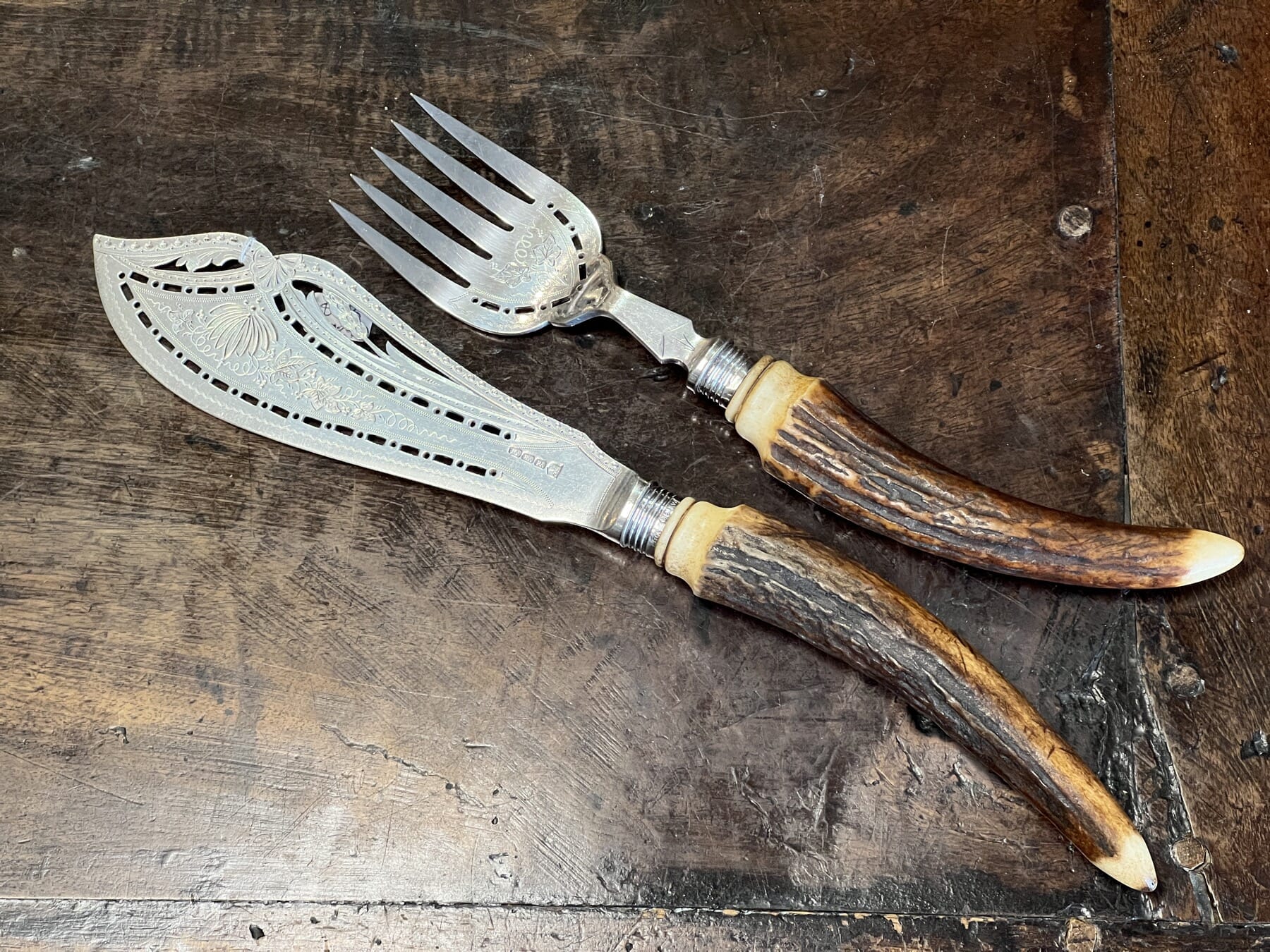 Pair of Silver Plate fish servers, horn handles, Sheffield 1888