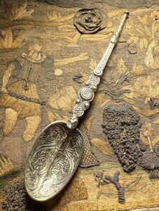 スターリングシルバーアノインティングスプーン1937 Coronation George VI Coronation Sterling Silver Anointing Spoon c 1937