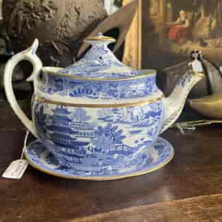 Spode teapot and stand, Broseley pattern c.1805