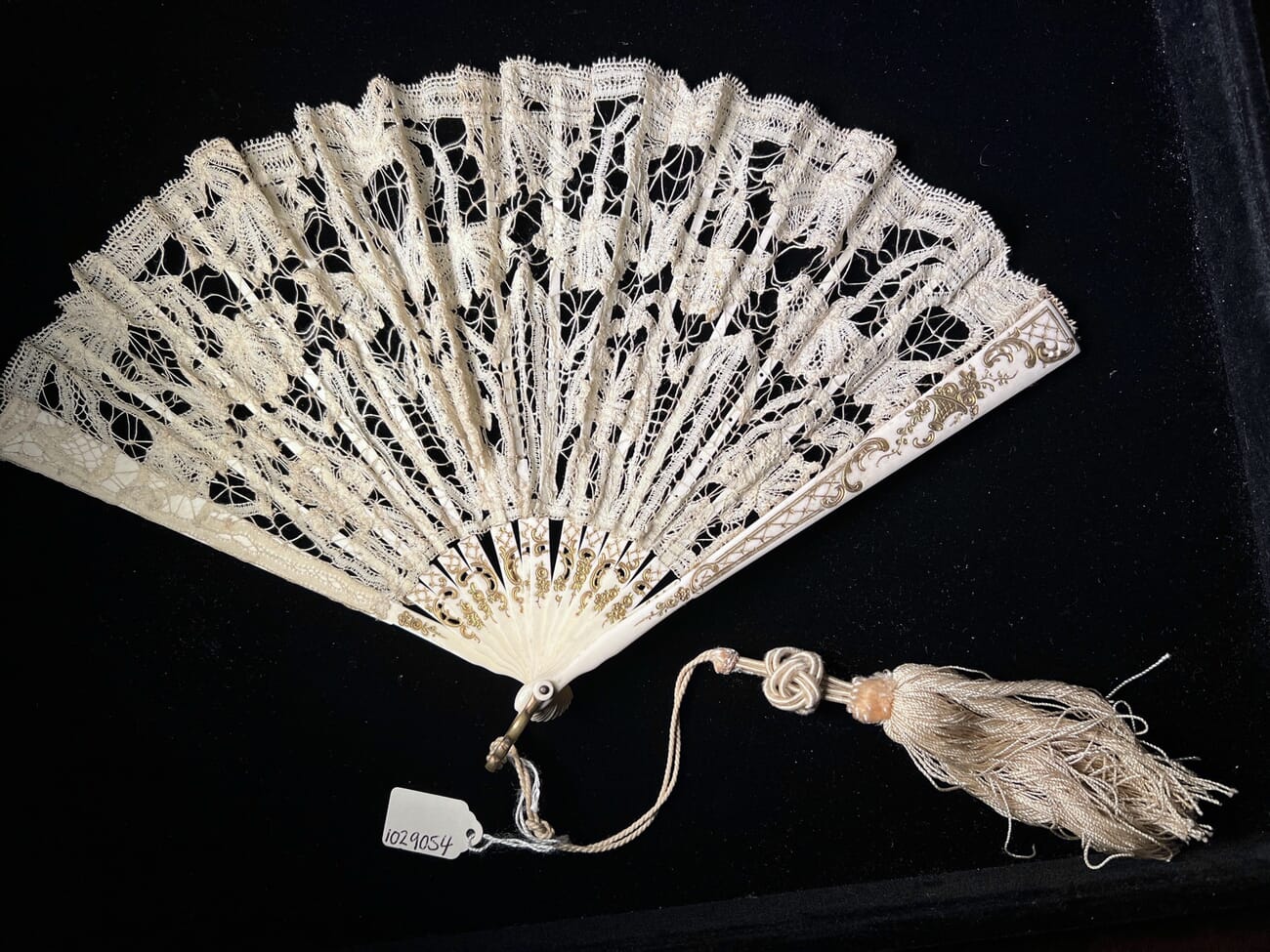 Brussels Lace Fan c. 1860