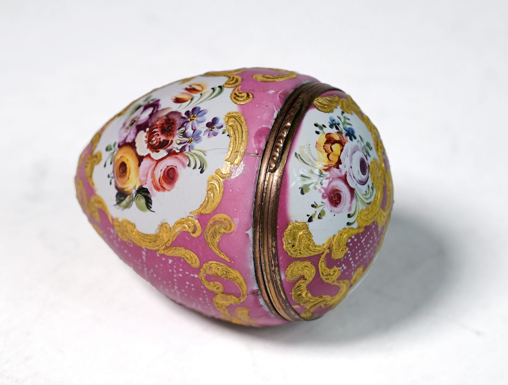 English Enamel egg-form box, South Staffordshire c.1780