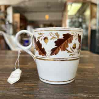 Chamberlain's Worcester porcelain coffee can, oak leaves pat. 444, c. 1810