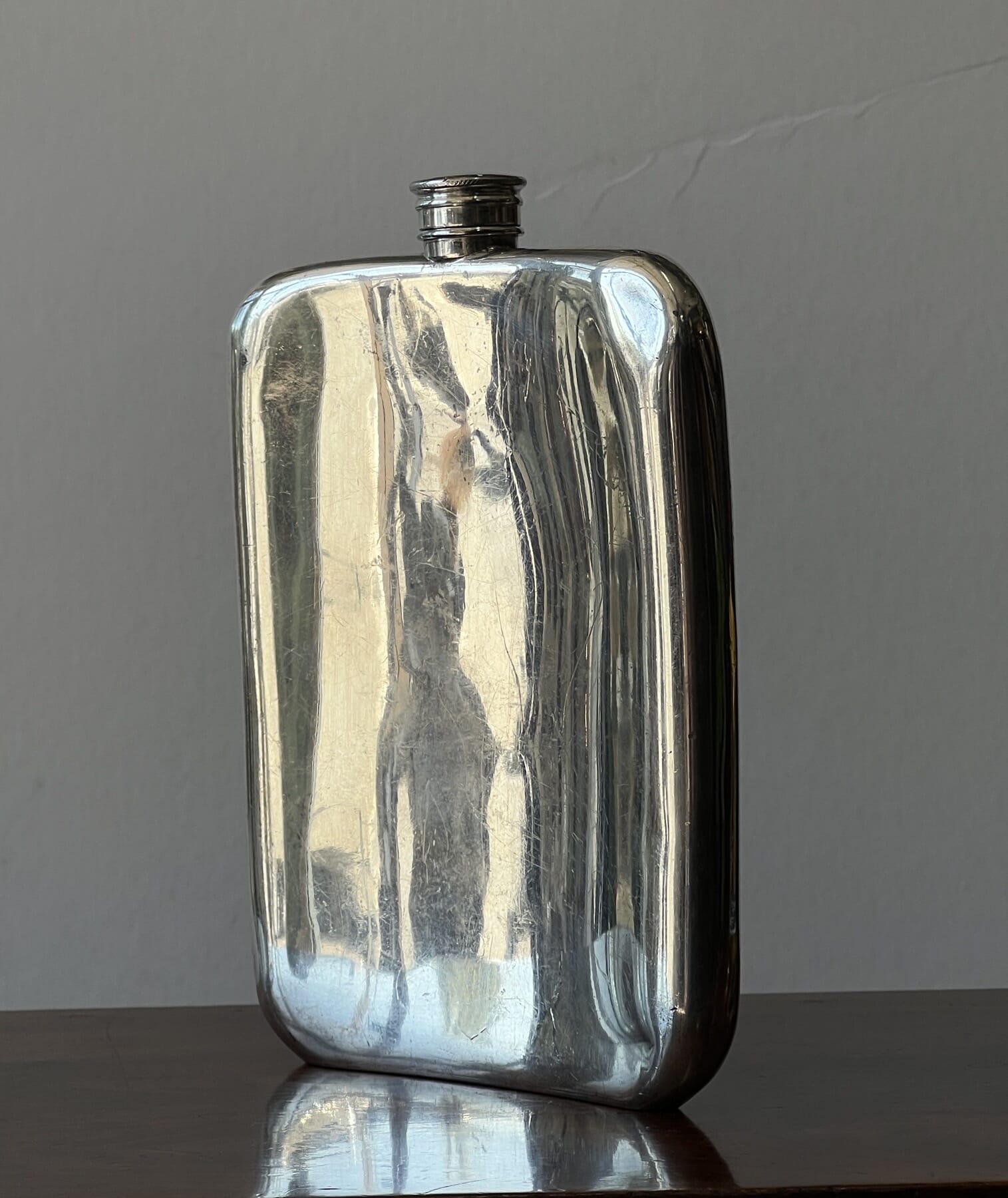 Silverplate hipflask, 8 oz,  Sheffield, earlier 20th century