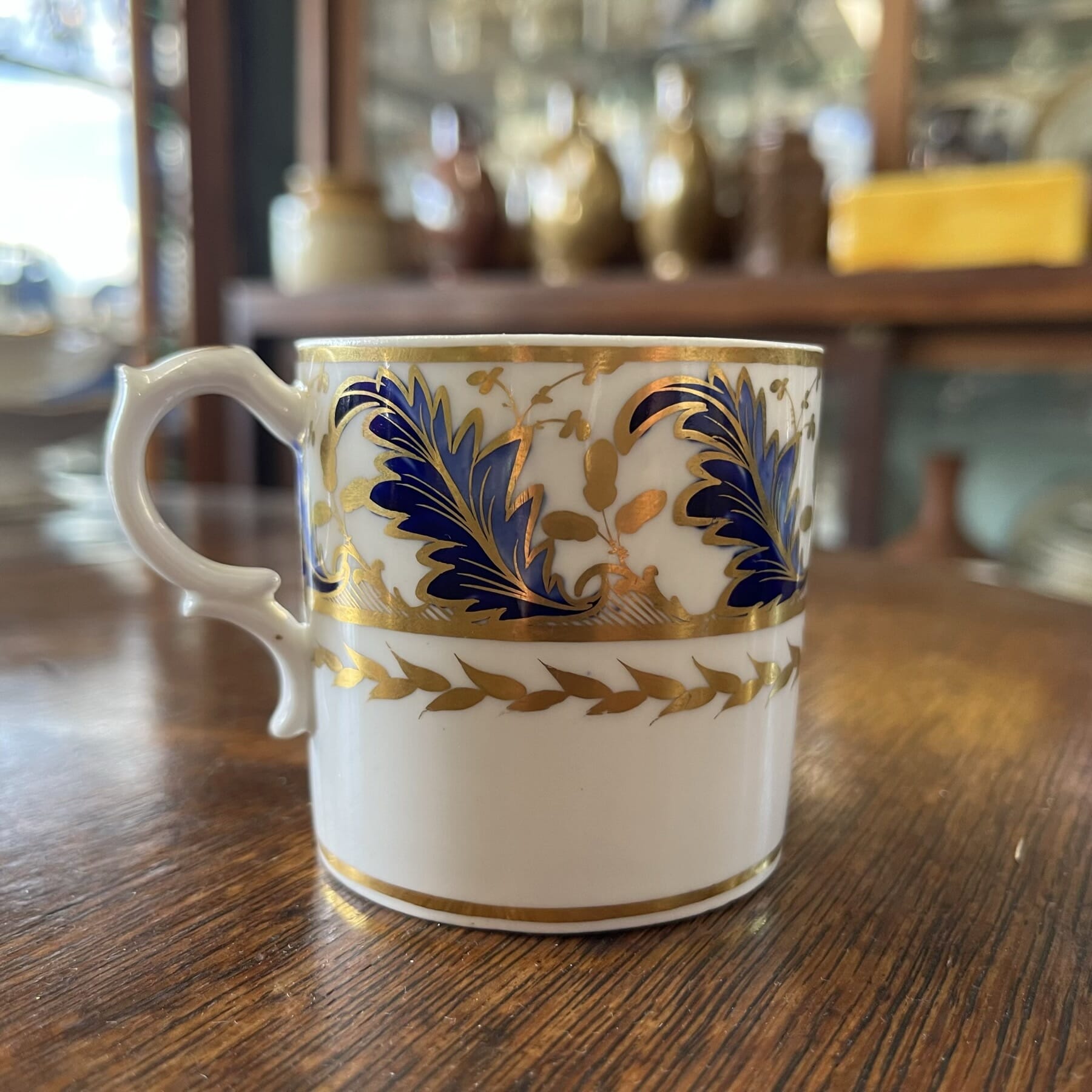 Derby coffee can, blue leaf & gilt dec, c.1820