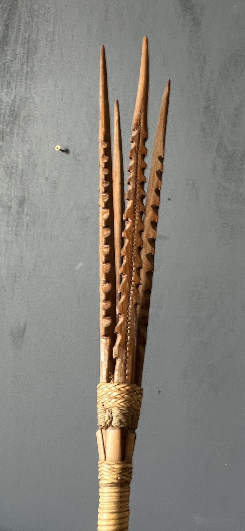 PNG arrow, 4-prong barbed head, collected mid-20th c.