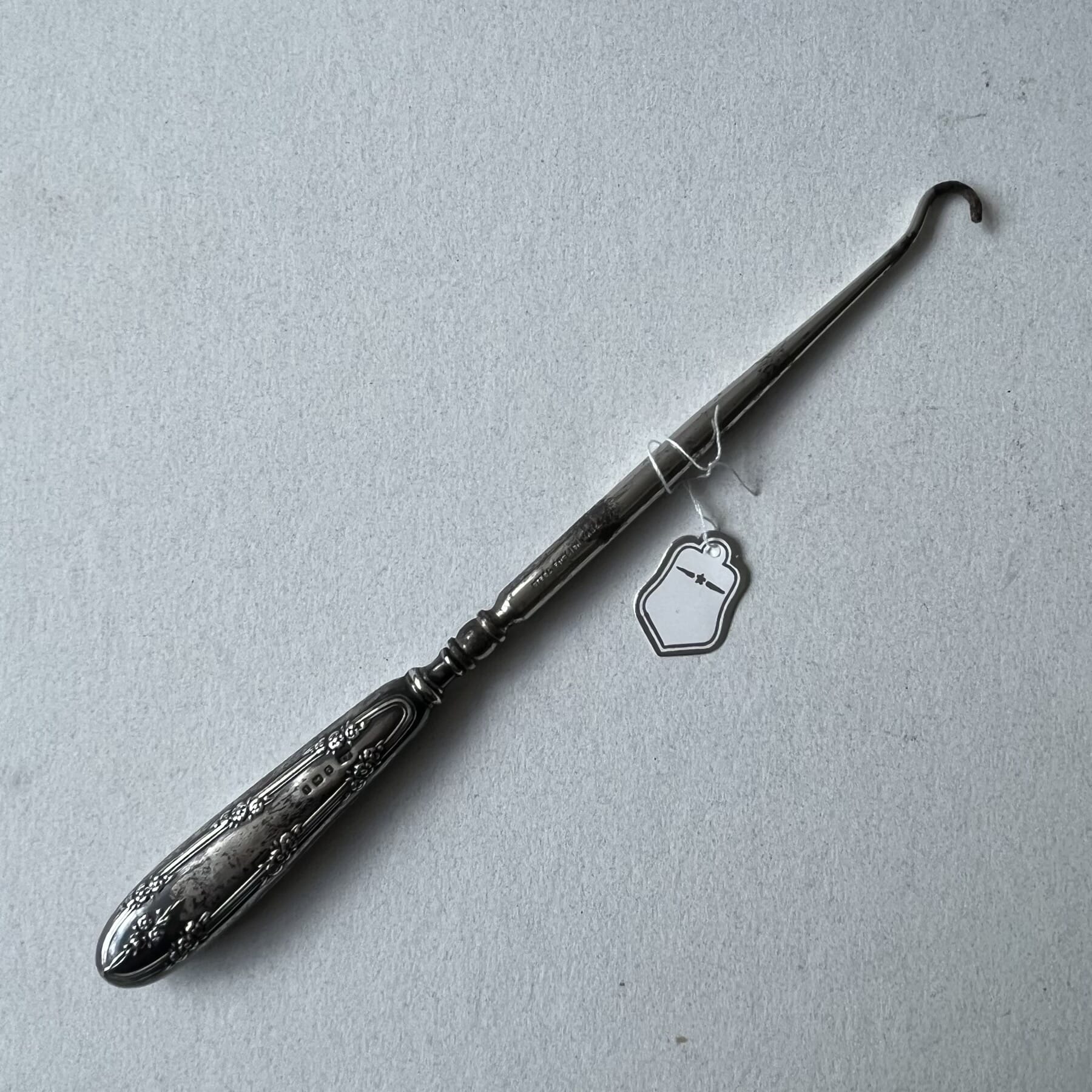 Silver plate button hook, Birmingham 1908