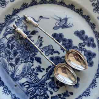 Pair of Chinese silver teaspoons, Mandarin ends, c.1900